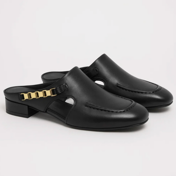 Elegant leather loafers