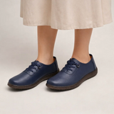 lace-up orthopedic shoes